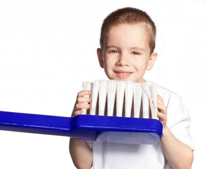 πόσο συχνά αλλάζετε μια οδοντόβουρτσα στο παιδί